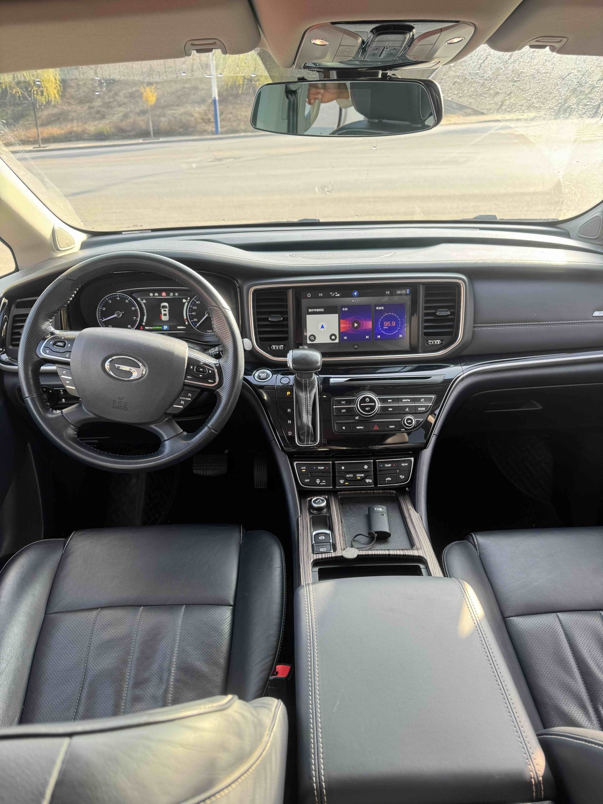 5d2d777257c2f5b6b3b33bd563908d38