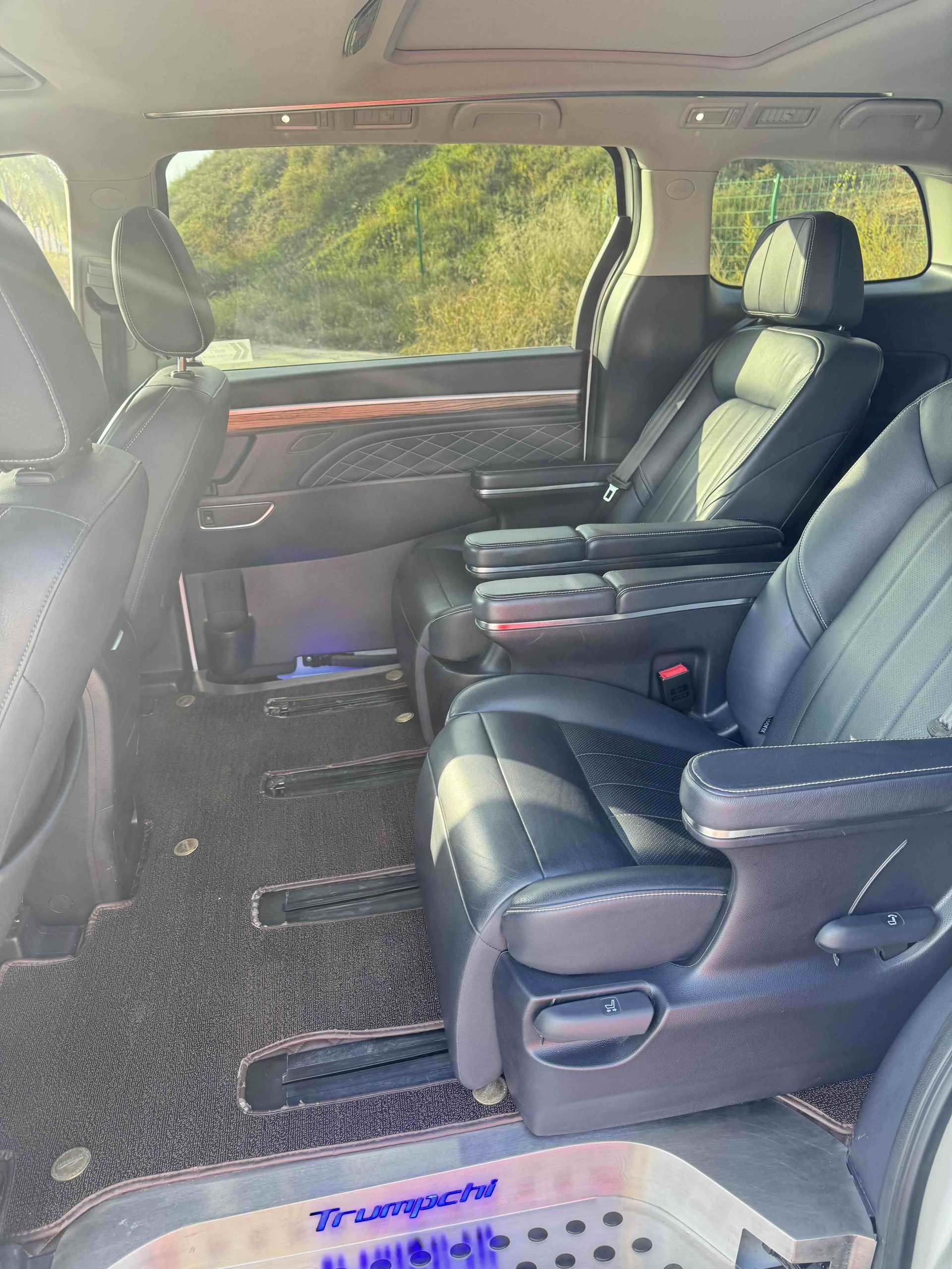 def107d7f785ebfd8df8b24589f8111e