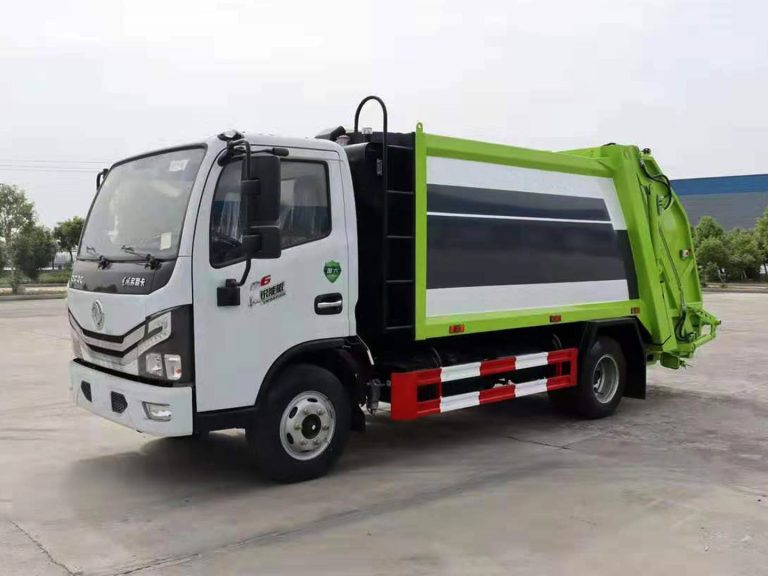 Side view of Dongfeng Dollicar D6 6 CBM compactor garbage truck