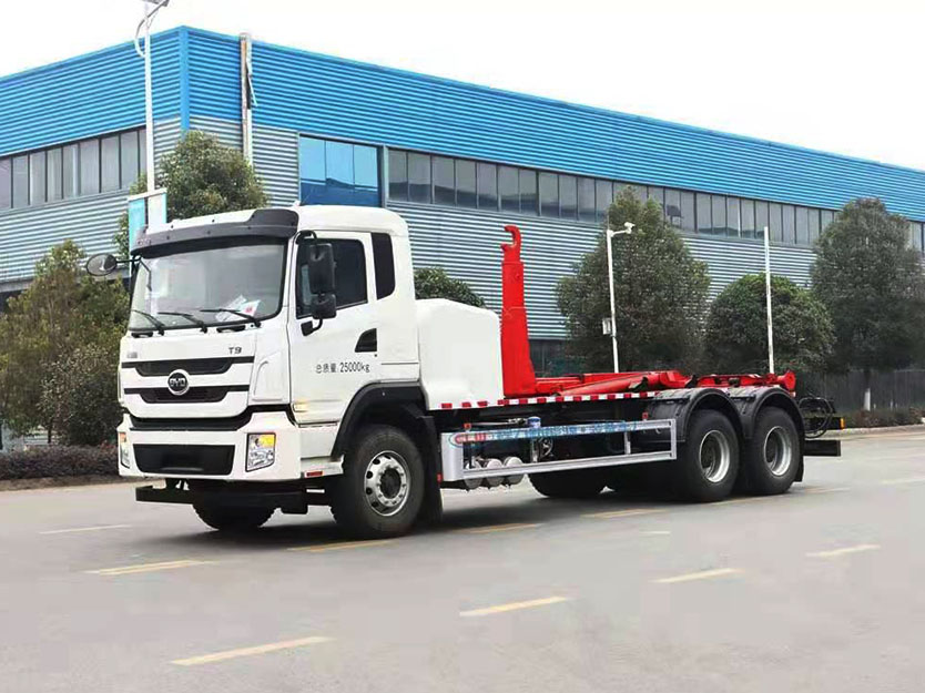 BYD - T9 - electric - front - view.jpg