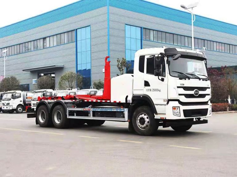 BYD - T9 - electric - front - view.jpg