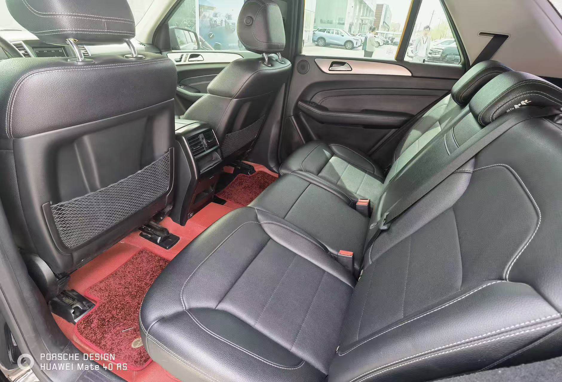 Mercedes-Benz M-Class 2014 ML 320 4MATIC interior