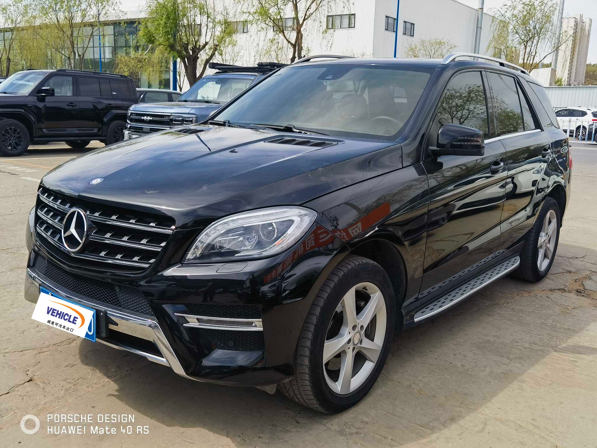 Mercedes-Benz M-Class 2014 ML 320 4MATIC outerior