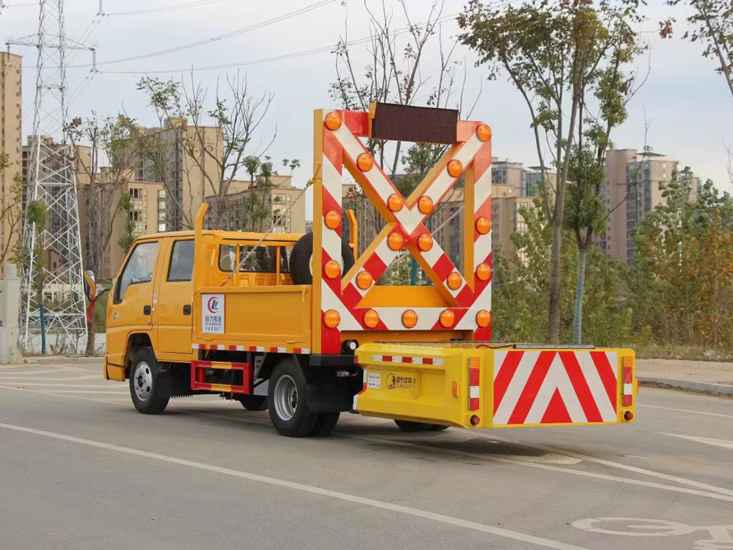 JMC Double Cab Attenuator Truck Side Profile